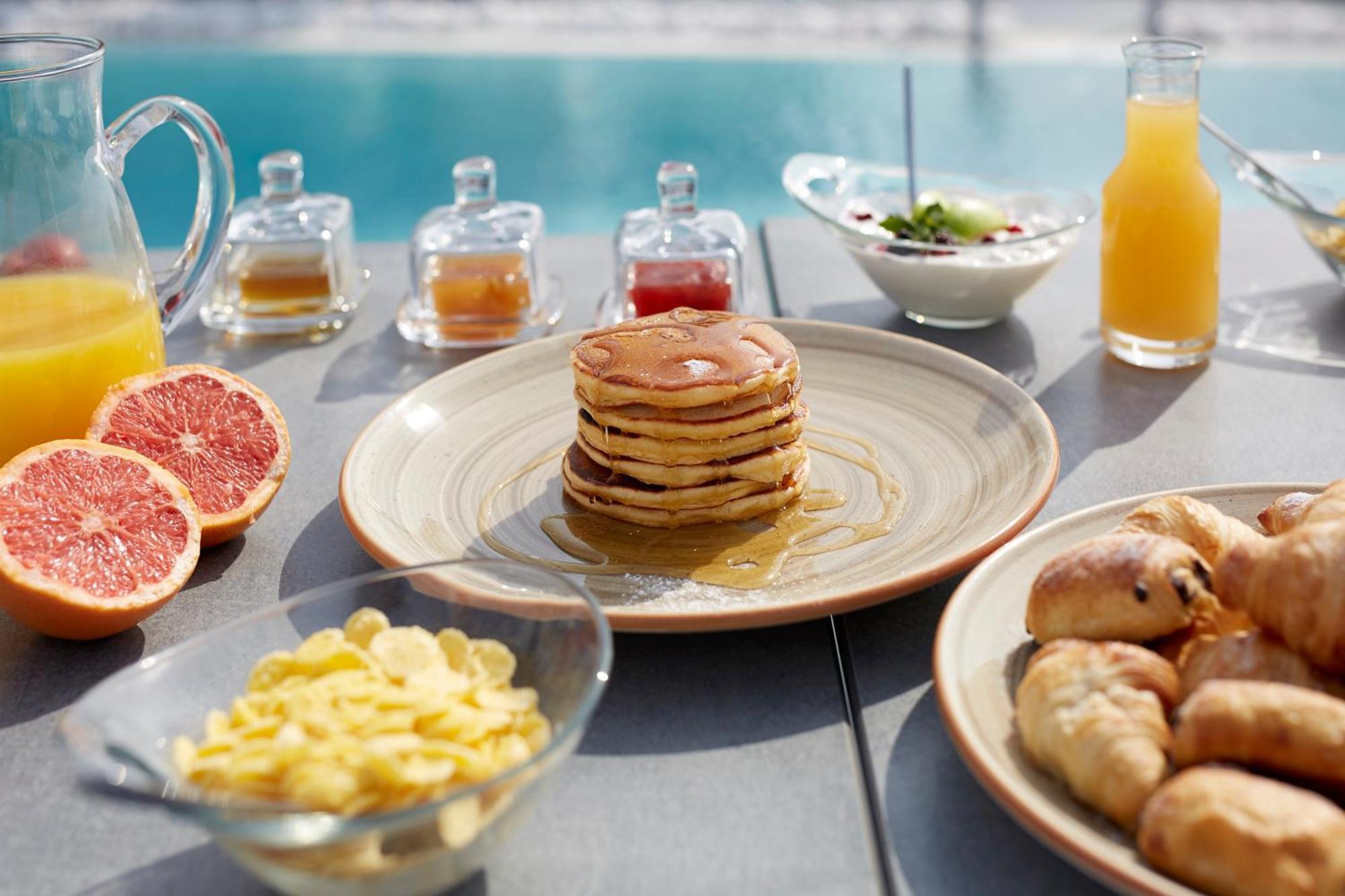 Akrotírion Santorini Princess Presidential Suites מראה חיצוני תמונה