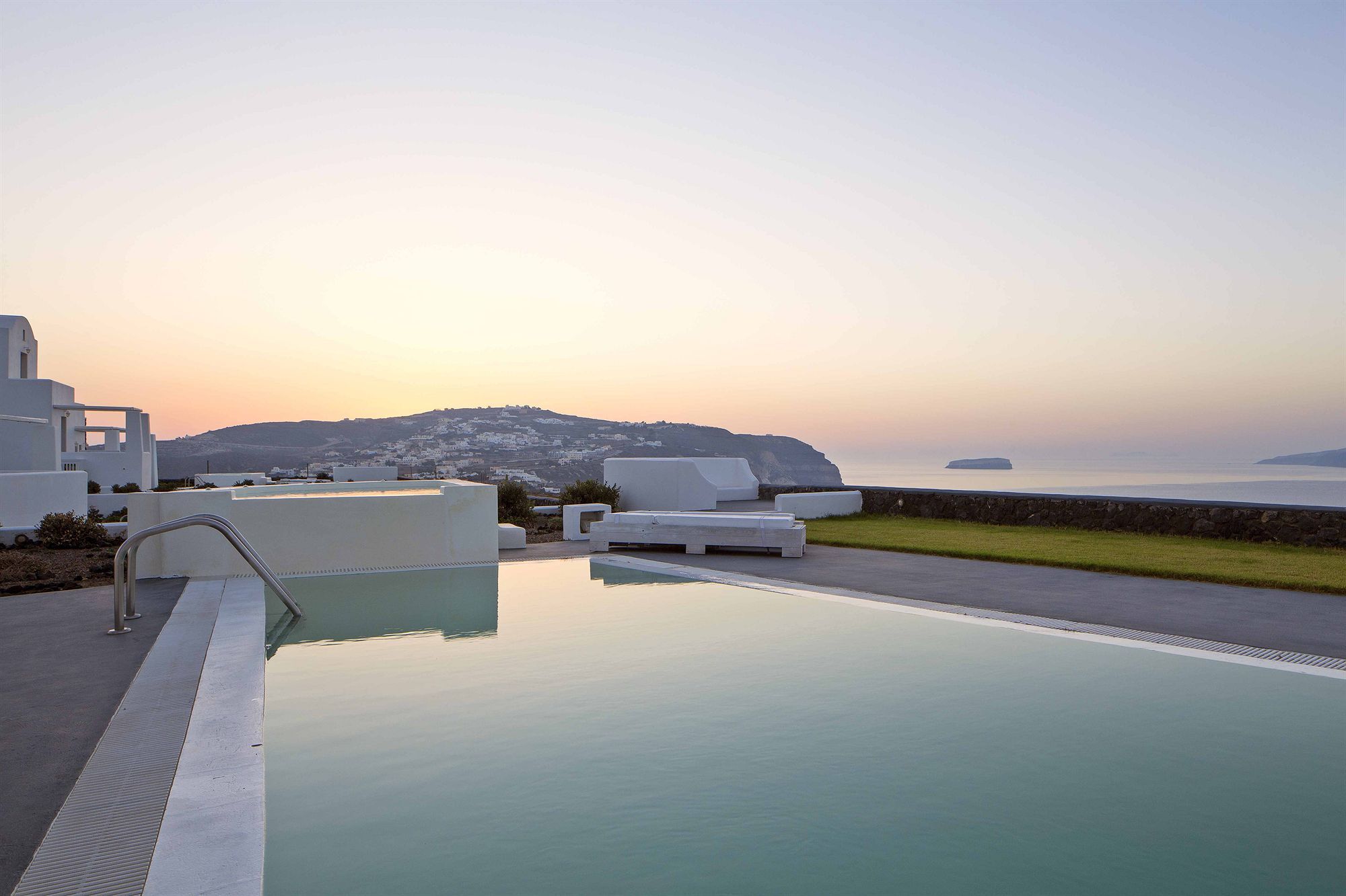 Akrotírion Santorini Princess Presidential Suites מראה חיצוני תמונה